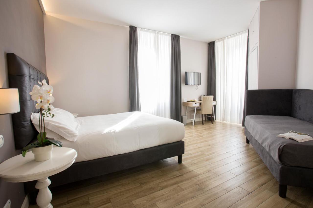Colosseo Prestige Rooms Rom Exteriör bild