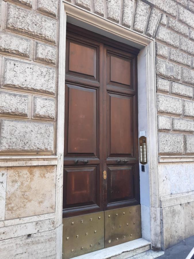 Colosseo Prestige Rooms Rom Exteriör bild